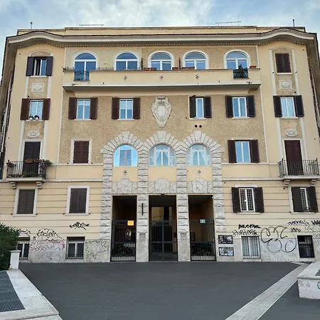 Destination San Giovanni Homey Flat - 3 Bdrs - Metro A Διαμέρισμα